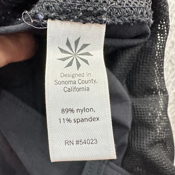 Athleta Size 12 Black Cargo Chino Shorts Stretch Comfort Activewear Outdoors EUC - Picture 7 of 8